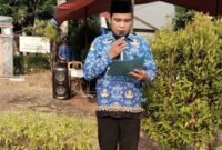 Kepala KUA Belimbing Hulu Pimpin Doa pada Upacara HUT ke-81 RI Kecamatan Belimbing Hulu